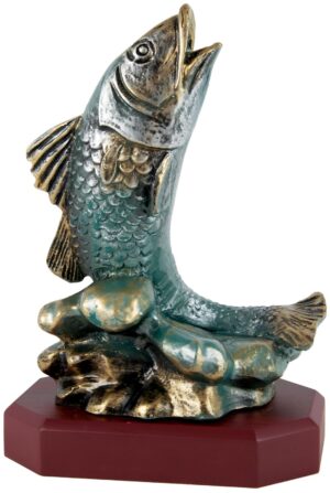 Trofeo de resina pez trucha con base de algas